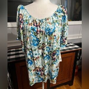 NWT- Counterparts Women’s Top